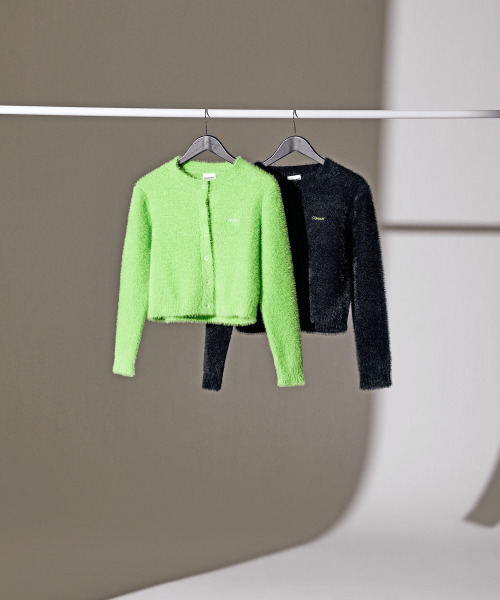 VERSE ONE(バースワン)の「ROUND NECK CARDIGAN NEON GREEN(FOR WOMEN)(カーディガン/ボレロ・レディース・その他・SMALL/MEDIUM)」の4枚目の写真