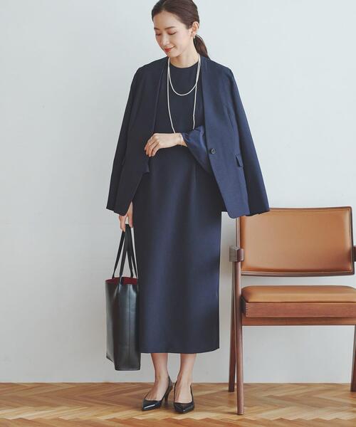 URBAN RESEARCH（アーバンリサーチ）の「フレアスリーブワンピース（ワンピース・レディース・ネイビー/ブラック・38/36）」の18枚目の写真