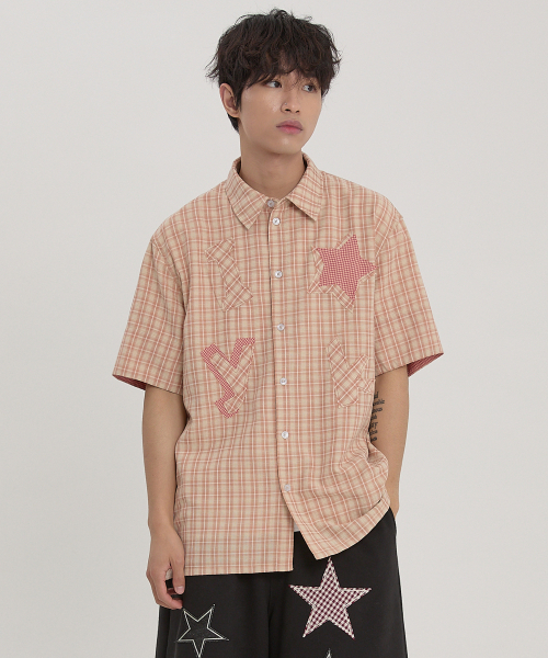 WaiKei（ワイケイ）の「YK スターアップリケチェック半袖シャツピンクベージュ（シャツ/ブラウス・レディース・その他・0/1/2）」の5枚目の写真