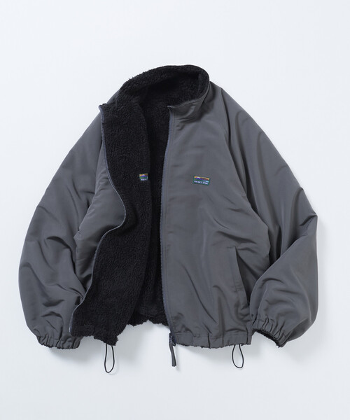 FREAK'S STORE（フリークスストア）の「限定展開 リラックスフィット ナイロンフリース リバーシブル スタンドブルゾン（ブルゾン・メンズ・ブラック/ネイビー/チャコールグレー・LARGE/MEDIUM/SMALL/X-LARGE）」の3枚目の写真