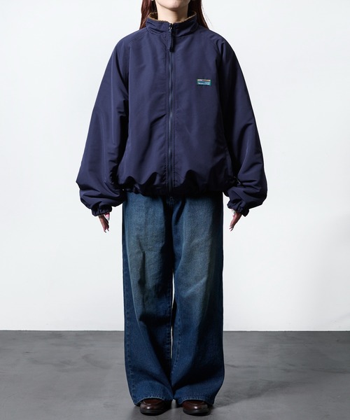 FREAK'S STORE（フリークスストア）の「限定展開 リラックスフィット ナイロンフリース リバーシブル スタンドブルゾン（ブルゾン・メンズ・ブラック/ネイビー/チャコールグレー・LARGE/MEDIUM/SMALL/X-LARGE）」の6枚目の写真