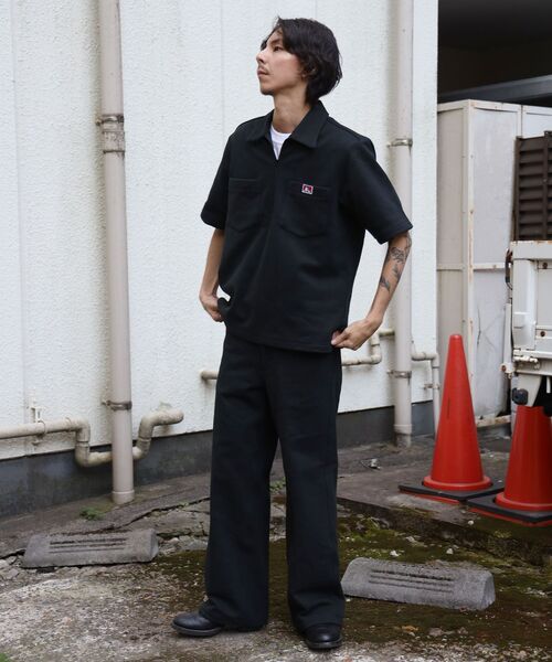BEN DAVIS/WHITE LABEL(ベンデイビス ホワイトラベル)の「【BEN DAVIS(ベンデイビス)】90TH H.SWEAT S/S 1/2 ZIP SHIRT / ヘビーウェイト 半袖 ハーフジップ 裏毛 ワンポイント ≪セットアップ対応≫(シャツ/ブラウス・メンズ・ブラック/グレー・MEDIUM/LARGE/X-LARGE)」の9枚目の写真