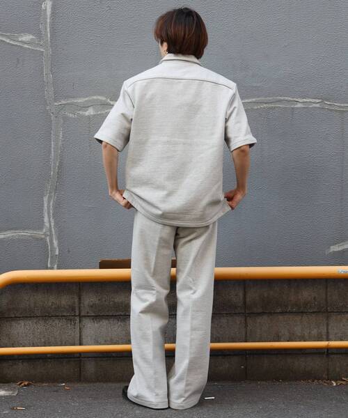 BEN DAVIS/WHITE LABEL(ベンデイビス ホワイトラベル)の「【BEN DAVIS(ベンデイビス)】90TH H.SWEAT S/S 1/2 ZIP SHIRT / ヘビーウェイト 半袖 ハーフジップ 裏毛 ワンポイント ≪セットアップ対応≫(シャツ/ブラウス・メンズ・ブラック/グレー・MEDIUM/LARGE/X-LARGE)」の17枚目の写真