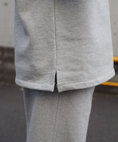 BEN DAVIS/WHITE LABEL(ベンデイビス ホワイトラベル)の「【BEN DAVIS(ベンデイビス)】90TH H.SWEAT S/S 1/2 ZIP SHIRT / ヘビーウェイト 半袖 ハーフジップ 裏毛 ワンポイント ≪セットアップ対応≫(シャツ/ブラウス・メンズ・ブラック/グレー・MEDIUM/LARGE/X-LARGE)」の19枚目の写真
