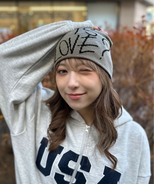 セール】《英字LOVEメッセージ×存在感デザイン》ニットビーニー帽