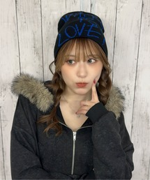 GORGE（ゴージ）の「《英字LOVEメッセージ×存在感デザイン》ニットビーニー帽／秋冬（ニットキャップ/ビーニー）」