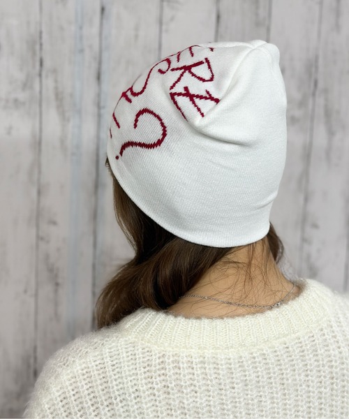 セール】《英字LOVEメッセージ×存在感デザイン》ニットビーニー帽
