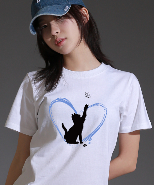 LIKE THE MOST(ライクザモースト)の「ウィメンズフリキャットレギュラー半袖Tシャツ_ホワイト(Tシャツ/カットソー・レディース・その他・S/M/L)」の1枚目の写真