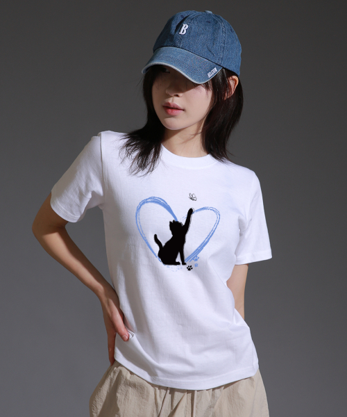 LIKE THE MOST(ライクザモースト)の「ウィメンズフリキャットレギュラー半袖Tシャツ_ホワイト(Tシャツ/カットソー・レディース・その他・S/M/L)」の2枚目の写真