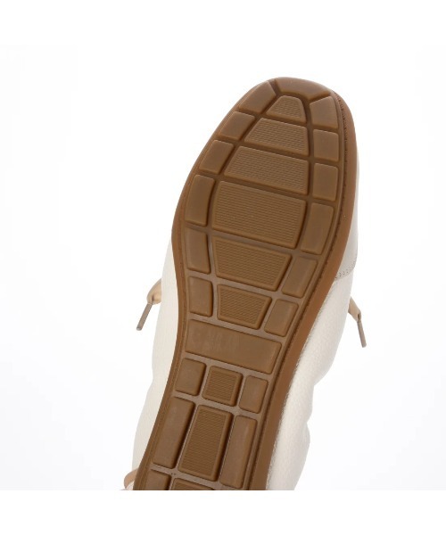 Mode et Jacomo（モードエジャコモ）の「バレエスニーカー（スニーカー・レディース・ブラック/シルバー系その他7/ホワイト・22.5cm/23cm/23.5cm/24cm/24.5cm）」の16枚目の写真