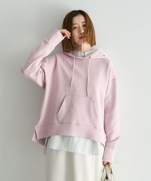 YECCA VECCA(イェッカヴェッカ)の「ダンボールフーディー(スウェット・レディース・杢グレー/ライトベージュ/ネイビー/ピンク・FREE)」の4枚目の写真
