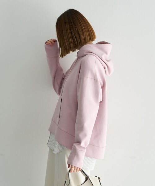 YECCA VECCA(イェッカヴェッカ)の「ダンボールフーディー(スウェット・レディース・杢グレー/ライトベージュ/ネイビー/ピンク・FREE)」の18枚目の写真