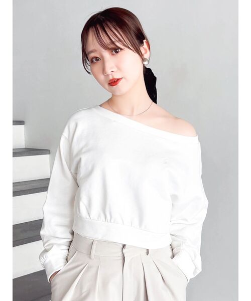 dazzlin(ダズリン)の「ボウタイシャツレイヤードスウェット(スウェット・レディース・オフホワイト/グレー/ネイビー・FREE)」の19枚目の写真