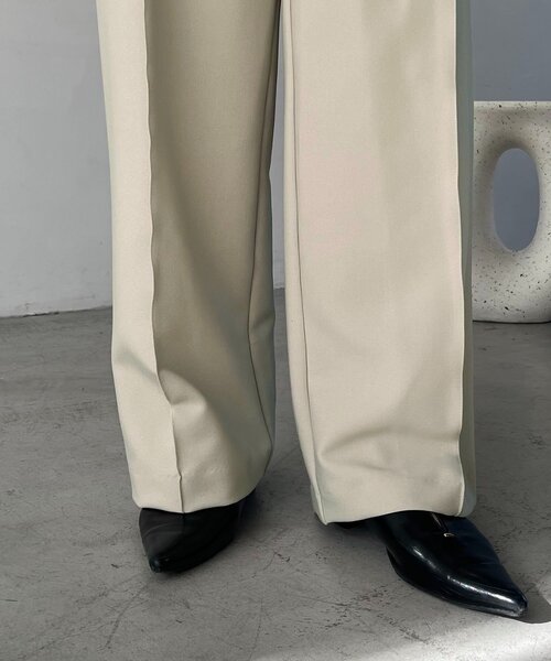 CAPRICIEUX LE'MAGE(カプリシューレマージュ)の「【低身長サイズあり】カーブタックベルト付パンツ(その他パンツ・レディース・ライトベージュ/ブラック・PS/38/36)」の20枚目の写真