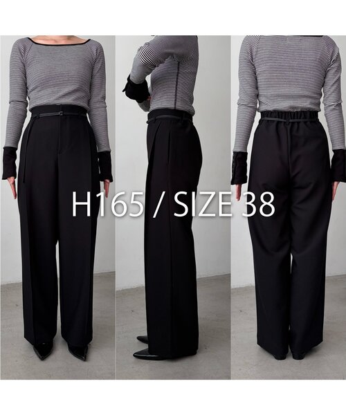 CAPRICIEUX LE'MAGE(カプリシューレマージュ)の「【低身長サイズあり】カーブタックベルト付パンツ(その他パンツ・レディース・ライトベージュ/ブラック・PS/38/36)」の3枚目の写真