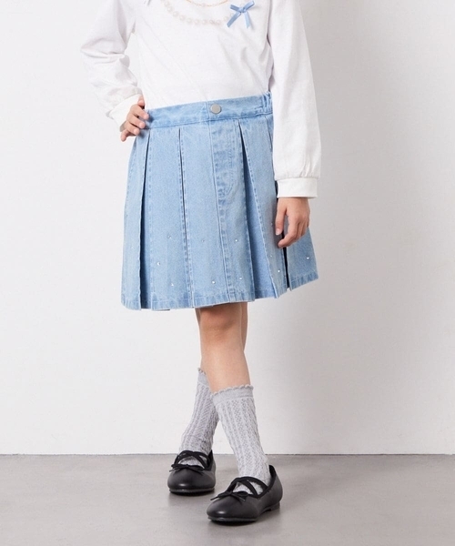 a.v.v（アーヴェヴェ）の「[120-160]ビジューデニムプリーツスカート（スカート・キッズ・ダークインディゴブルー・150/140）」の16枚目の写真