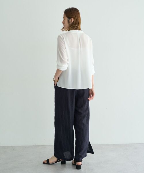 YECCA VECCA（イェッカヴェッカ）の「スカーフ付きブラウス（シャツ/ブラウス・レディース・ネイビー/オフホワイト/ブルー・FREE）」の18枚目の写真