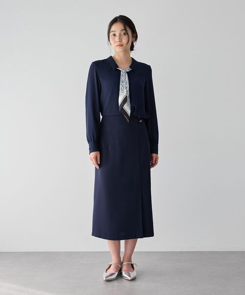 YECCA VECCA（イェッカヴェッカ）の「スカーフ付きブラウス（シャツ/ブラウス・レディース・ネイビー/オフホワイト/ブルー・FREE）」の8枚目の写真