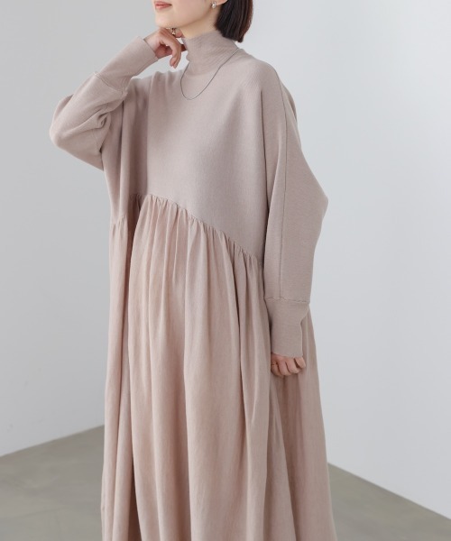 Bou Jeloud（ブージュルード）の「ギャザーニットワンピース（ワンピース・レディース・オレンジ/ブラック/ベージュ・FREE）」の12枚目の写真