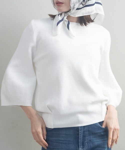 lodie(ロディ)の「バルーン袖 モチモチニット(ニット/セーター・レディース・ブラック/アイボリー/レッド/イエロー/グレー・FREE)」の2枚目の写真