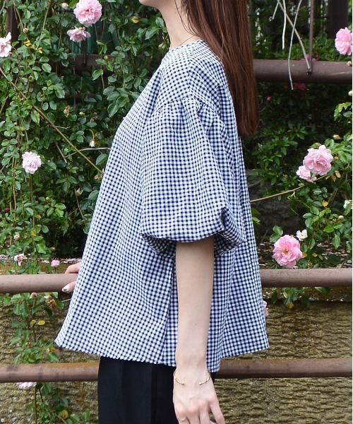 &soiree(アンドソワレ)の「バルーンスリーブブラウス(シャツ/ブラウス・レディース・ブラック/ブラック系その他/グレー/ホワイト/ピンク・MEDIUM/LARGE)」の14枚目の写真