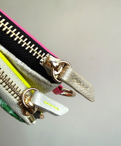 Q（キュー）の「モノグラムカードケース（カードケース・レディース・レモンイエロー/ピンク・MEDIUM）」の3枚目の写真