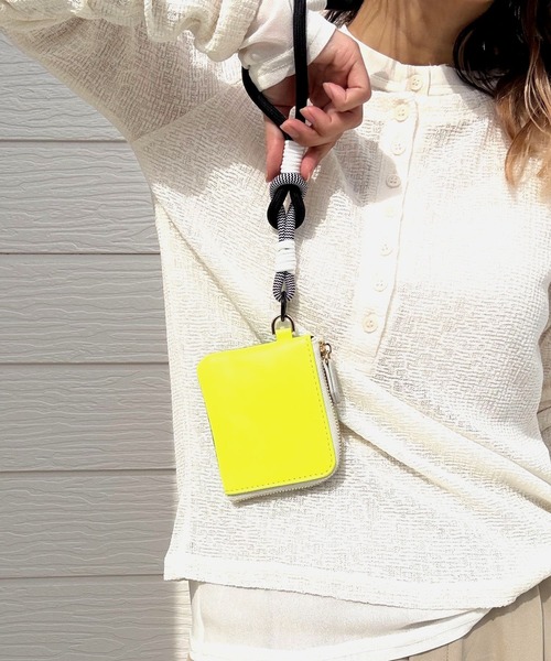 Q（キュー）の「モノグラムカードケース（カードケース・レディース・レモンイエロー/ピンク・MEDIUM）」の14枚目の写真