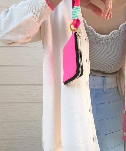 Q（キュー）の「モノグラムカードケース（カードケース・レディース・レモンイエロー/ピンク・MEDIUM）」の17枚目の写真