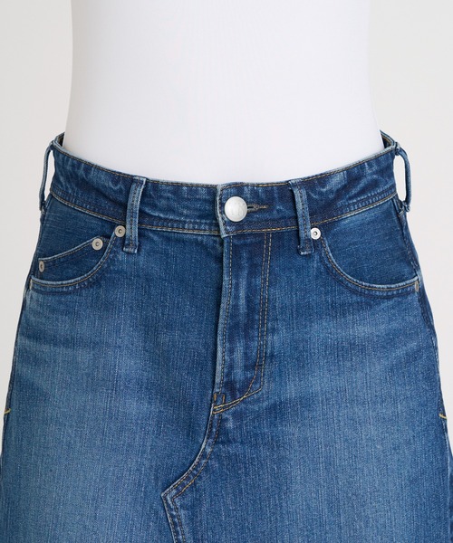 YANUK（ヤヌーク）の「フレアロングスカート（デニムスカート・レディース・ブルー・L/M/S）」の8枚目の写真