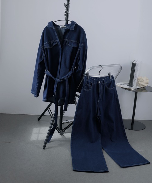 Ulysses(ユリシス)の「【セットアップ】ベルト付きデニムジャケット&ワイドパンツ(セットアップ・レディース・ネイビー・F)」の3枚目の写真
