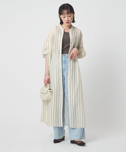 green label relaxing（グリーンレーベルリラクシング）の「ギャザー シャツワンピース（シャツワンピース・レディース・ライトブルー/オフホワイト・FREE）」の3枚目の写真