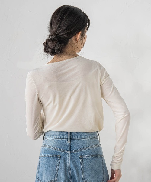 Droite lautreamont(ドロワットロートレアモン)の「シアーベロアカットソー≪手洗い可能≫(Tシャツ/カットソー・レディース・オフホワイト/ブラウン/ピンク・M)」の6枚目の写真