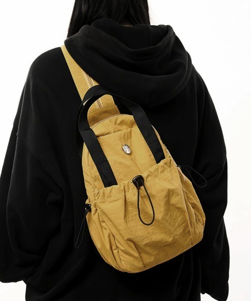 Miniministore(ミニミニストア)の「ミニリュック2wayナイロンバッグ小さめ(バックパック/リュック・レディース・ブラック/アイボリー/カーキ/ラベンダー/イエロー/キャメル・FREE)」の5枚目の写真