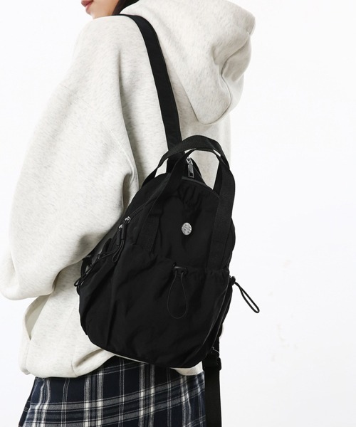 Miniministore(ミニミニストア)の「ミニリュック2wayナイロンバッグ小さめ(バックパック/リュック・レディース・ブラック/アイボリー/カーキ/ラベンダー/イエロー/キャメル・FREE)」の3枚目の写真