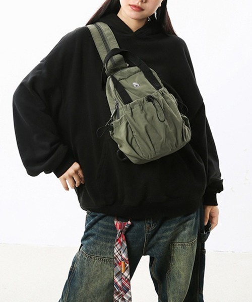 Miniministore(ミニミニストア)の「ミニリュック2wayナイロンバッグ小さめ(バックパック/リュック・レディース・ブラック/アイボリー/カーキ/ラベンダー/イエロー/キャメル・FREE)」の9枚目の写真