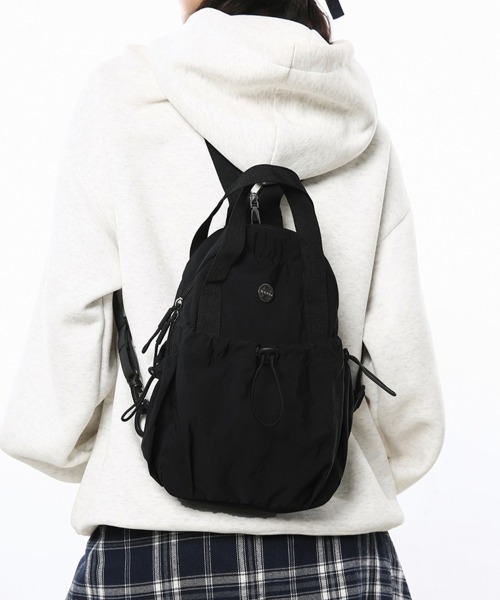 Miniministore(ミニミニストア)の「ミニリュック2wayナイロンバッグ小さめ(バックパック/リュック・レディース・ブラック/アイボリー/カーキ/ラベンダー/イエロー/キャメル・FREE)」の12枚目の写真