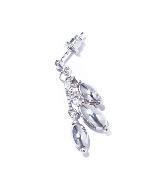 quip queint(クイップクエイント)の「【quip queint】germe asymmetry pierce/ジェルム アシンメトリー ピアス(ピアス(両耳用)・レディース・シルバー・FREE)」の3枚目の写真