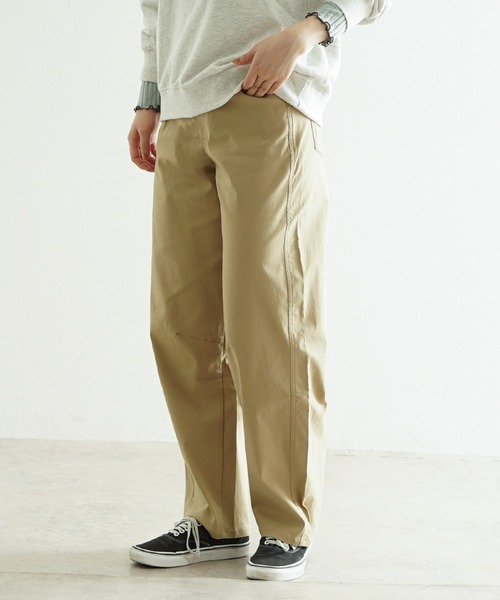 zootie（ズーティー）の「エアパンツ［バレルレッグ］（その他パンツ・レディース・ケミカルウォッシュ/ベージュ/インディゴブルー/ブラック系/ライトインディゴブルー/グレー系/ブラック/ライトブルー/アイボリー・M/L/LL）」の4枚目の写真