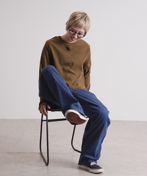 zootie（ズーティー）の「エアパンツ［バレルレッグ］（その他パンツ・レディース・ケミカルウォッシュ/ベージュ/インディゴブルー/ブラック系/ライトインディゴブルー/グレー系/ブラック/ライトブルー/アイボリー・M/L/LL）」の12枚目の写真