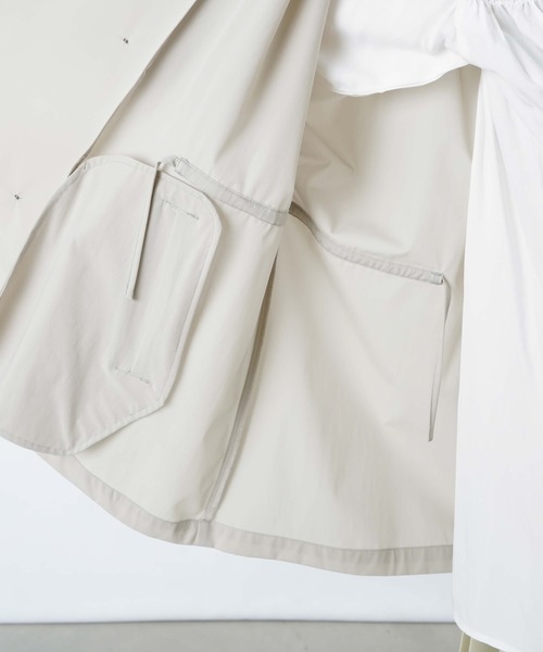 LUCA/LADY LUCK LUCA（ルカ/レディラックルカ）の「LC/LLL ミドル丈オーバートレンチコート（トレンチコート・レディース・チャコールグレー/ライトベージュ・FREE）」の18枚目の写真