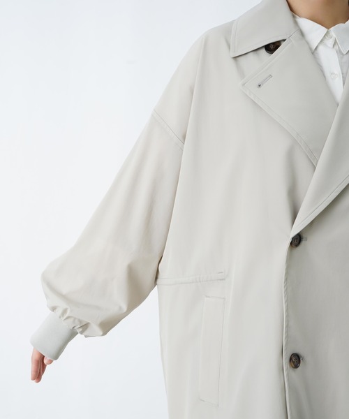 LUCA/LADY LUCK LUCA（ルカ/レディラックルカ）の「LC/LLL ミドル丈オーバートレンチコート（トレンチコート・レディース・チャコールグレー/ライトベージュ・FREE）」の15枚目の写真