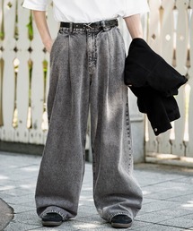 Rocky Monroe（ロッキーモンロー）の「ヴィンテージライクワイドバルーンデニムパンツ（デニムパンツ）」
