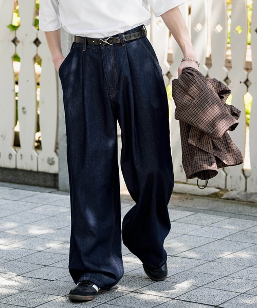 Rocky Monroe（ロッキーモンロー）の「ヴィンテージライクワイドバルーンデニムパンツ（デニムパンツ・メンズ・ワンウォッシュ/オフホワイト/ケミカルウォッシュ/ライトブラック/ブルー/ブラック系/ブラック・M/XL/L）」の6枚目の写真