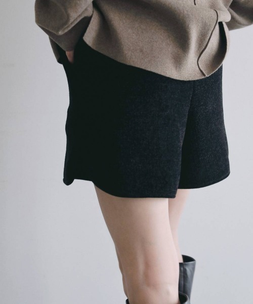 anuke(アンヌーク)の「anuke Velour Short Pants ベロアショートパンツ/62620710(その他パンツ・レディース・ブラック・36)」の4枚目の写真