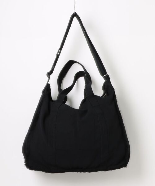 SPINNS（スピンズ）の「ヴィンテージライクキャンバスビッグショルダーバッグ/フリンジ（ショルダーバッグ・メンズ・ブラック/ブラウン/グレー・ONESIZE）」の4枚目の写真