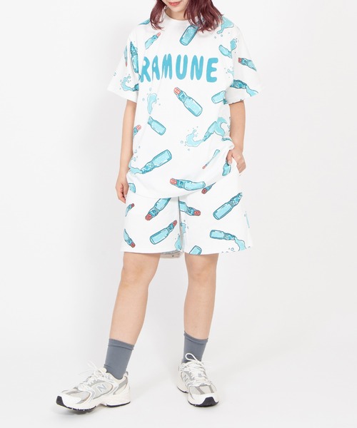 PUNYUS（プニュズ）の「【新サイズ】フード総柄スウェットショートパンツ(RAMUNE)（スウェットパンツ・レディース・サックスブルー・1/2/3/4/5）」の2枚目の写真