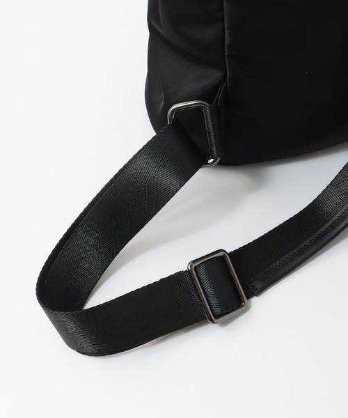 Three Four Time（ｽﾘｰﾌｫｰﾀｲﾑ）の「トリムレザーナイロンリュック（バックパック/リュック・レディース・ブラック・FREE）」の4枚目の写真
