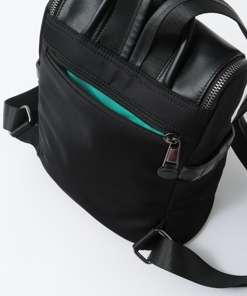 Three Four Time（ｽﾘｰﾌｫｰﾀｲﾑ）の「トリムレザーナイロンリュック（バックパック/リュック・レディース・ブラック・FREE）」の5枚目の写真