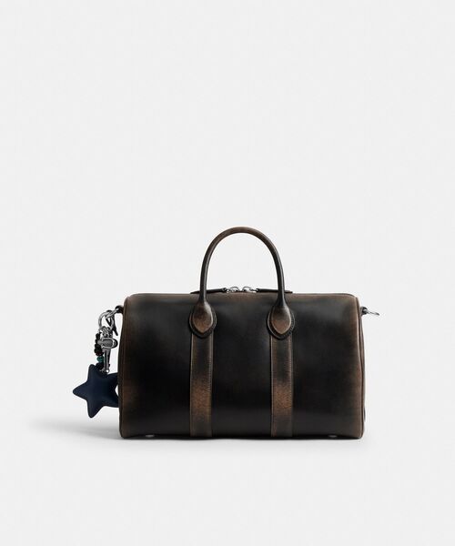 COACH（コーチ）の「コンパス バッグ 35・ラブド レザー・チャーム（ドラムバッグ・メンズ・ブラック系その他・ONE）」の6枚目の写真