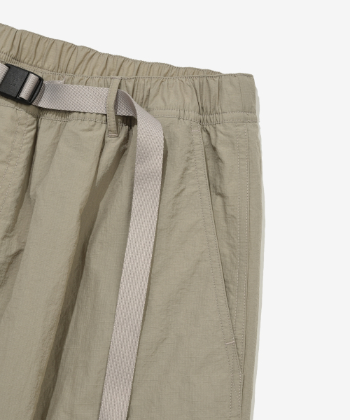 COVERNAT(カバーナット)の「バミューダカーゴナイロンショーツカーキベージュ(その他パンツ・メンズ・その他・SMALL/MEDIUM/LARGE/X-LARGE)」の11枚目の写真